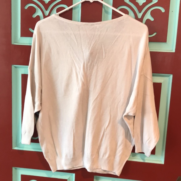 White Slouchy V Neck Sweater Size 8 - Picture 6 of 7